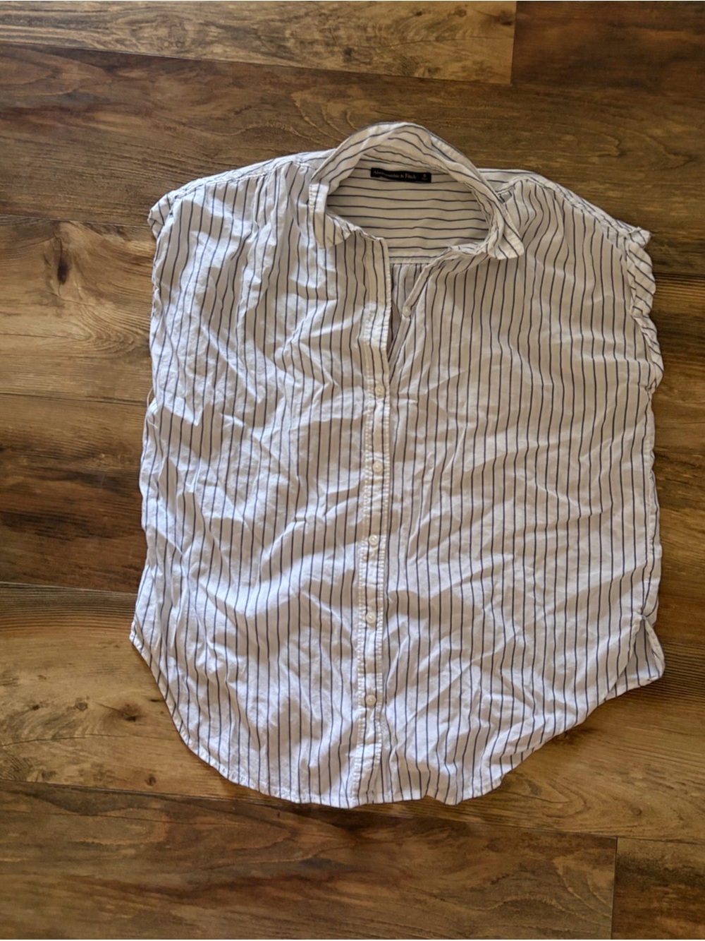 Abercrombie & Fitch White Button-Front Shirt with Navy Pinstripes